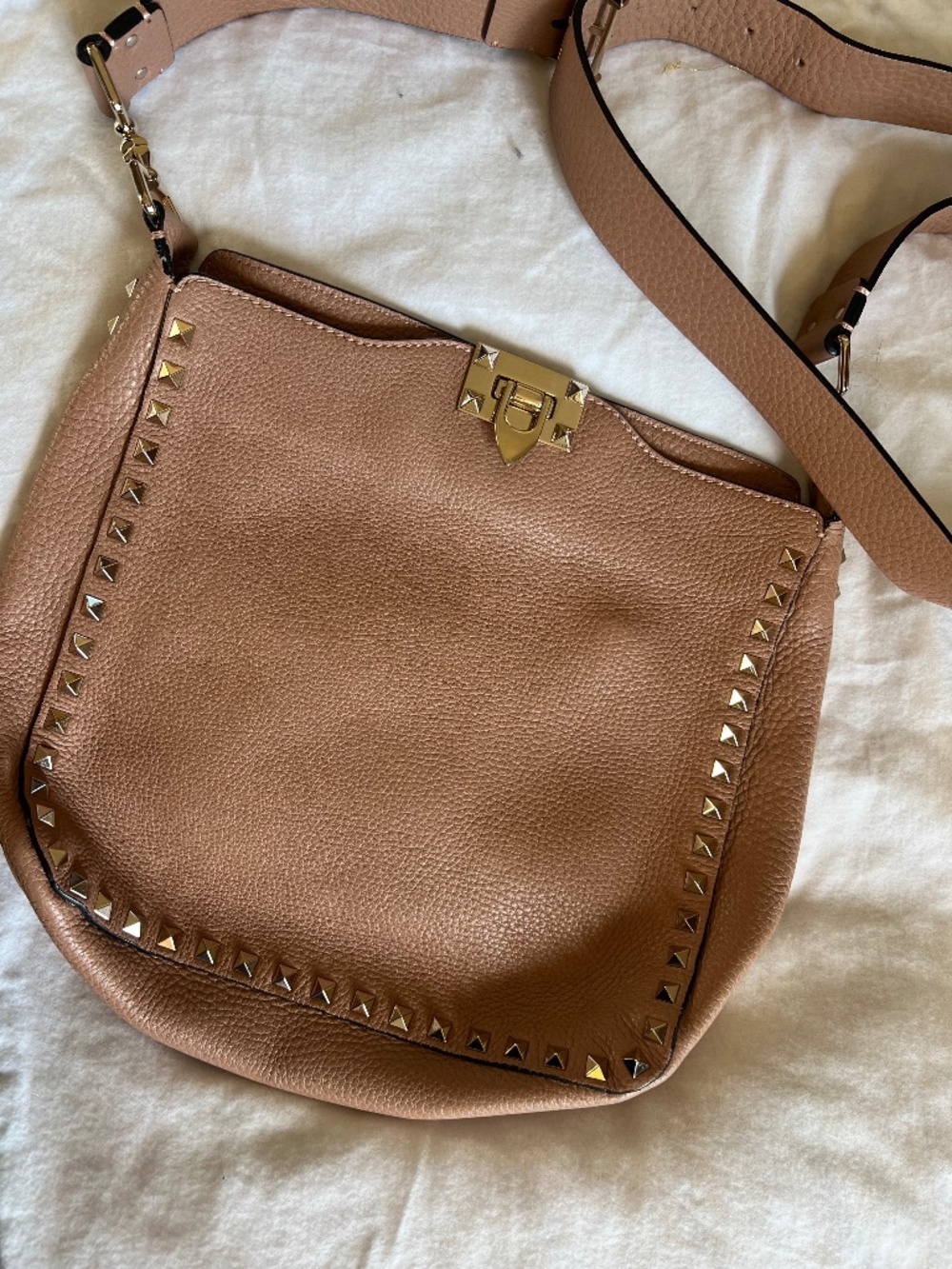 Valentino Garavani Rockstud Flip-Lock Hobo Messenger Bag- TAN